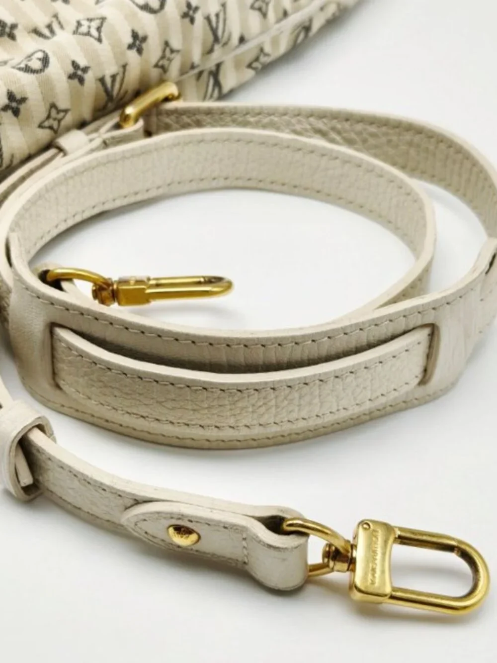 Louis Vuitton Mini Lin Monogram Jeanne MM Satchel White Canvas Shoulder Bag